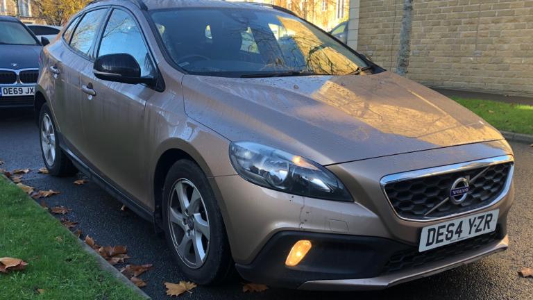 image for 2014 Volvo V40 D2 Cross Country SE Nav 5dr HATCHBACK Diesel Manual