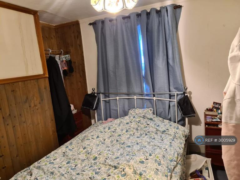 1 bedroom in Brougham Hayes, Bath, BA2 (#3005929)