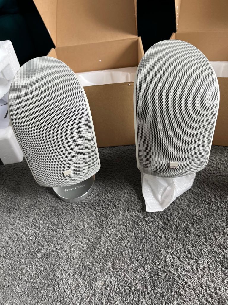 Bowers and Wilkins m1 mk2 speakers x 5