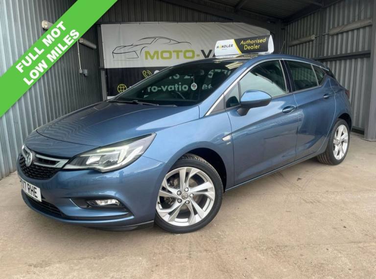 2017 Vauxhall Astra 1.4i SRi Hatchback 5dr Petrol Manual Euro 6 (100 ps) Hatchback Petrol Manual