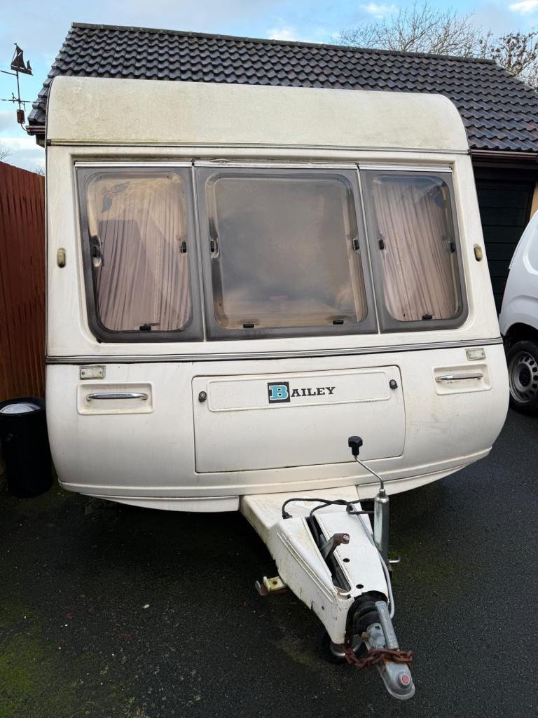 Caravan Baileys 650kg