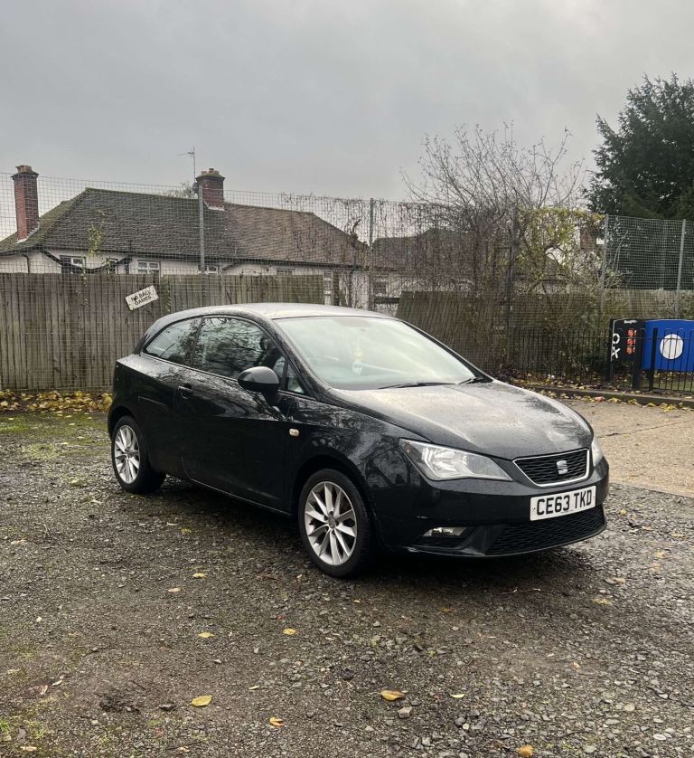 Seat, IBIZA, Hatchback, 2013, Manual, 1390 (cc), 3 doors