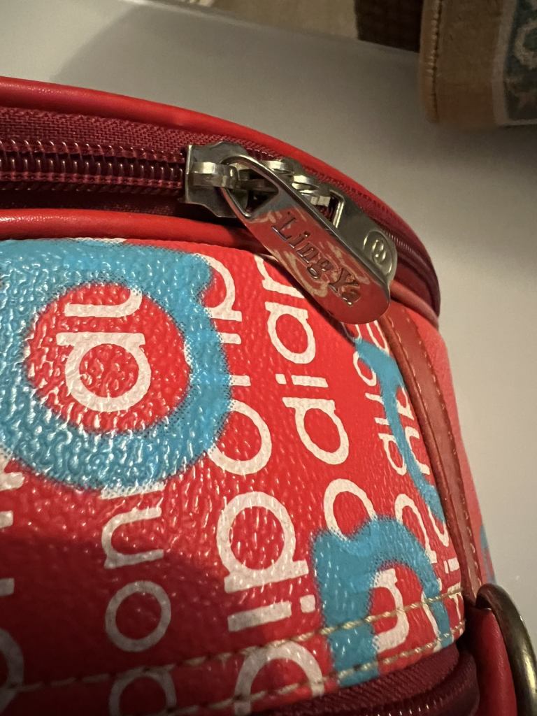 Ling Ya Medium Gym Duffle Travel Bag