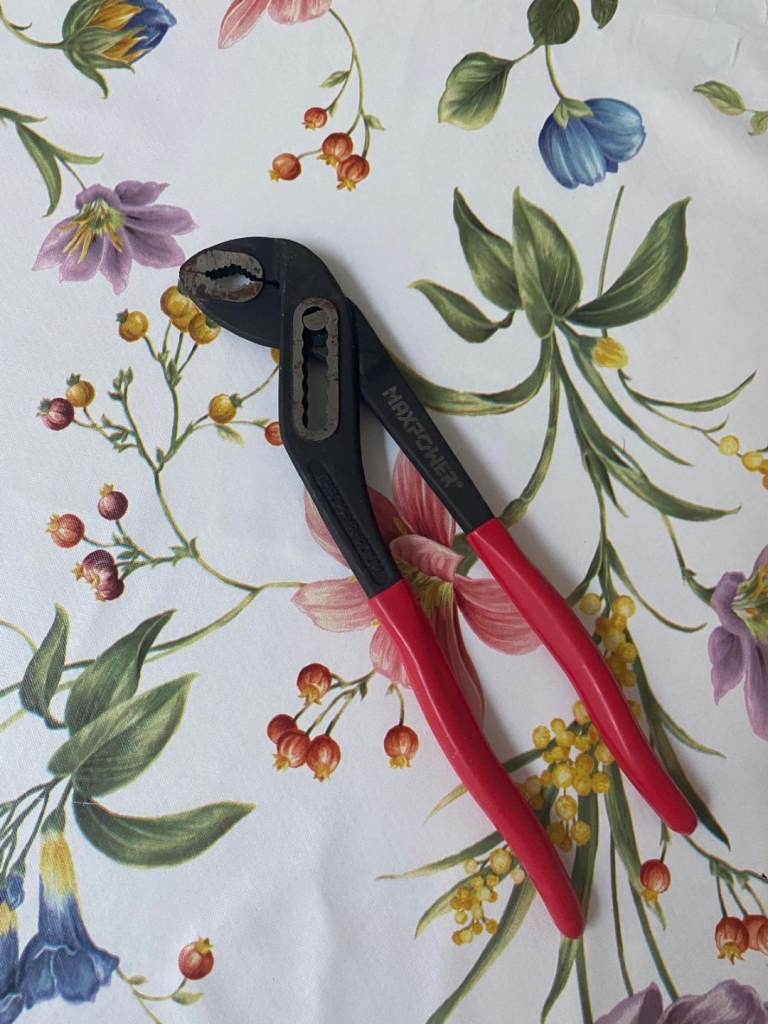 Water Pump Plier, 250mm/10 inch, Adjustable Multigrip Groove Joint Plier, Plumbing Clamp tools