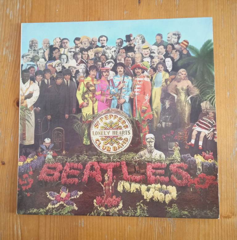 The Beatles Sgt. Pepper's Lonely Hearts Club Band Vinyl LP