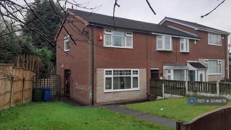 2 bedroom house in Wiltshire Road, Chadderton, Oldham, OL9 (2 bed) (#3046879)