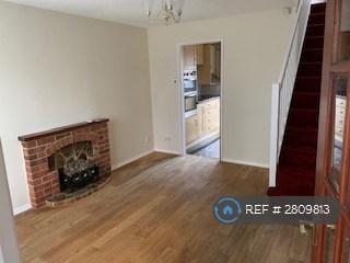 1 bedroom house in Redhall Crescent, Leeds, LS11 (1 bed) (#2809813)