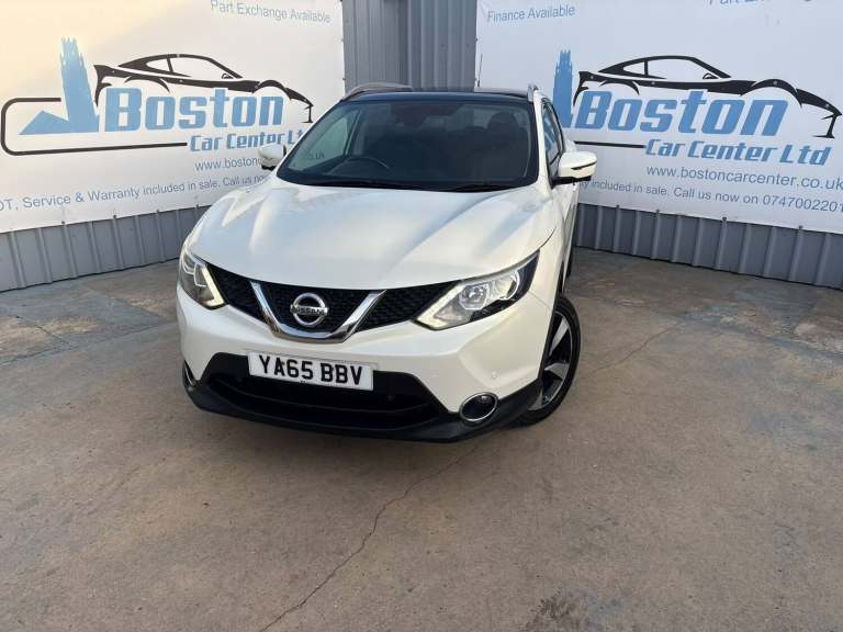 2015 Nissan Qashqai 1.5 dCi N-Tec+ 5dr HATCHBACK Diesel Manual