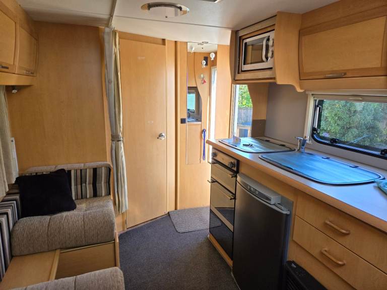 Caravan for sale 