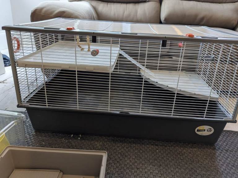 Hamster / guinea pig cage and accessories