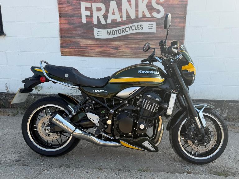 2021 Kawasaki Z900 SE