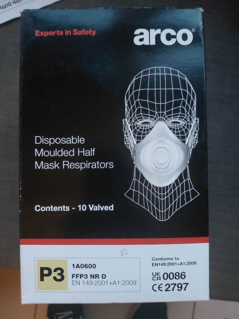 P3 disposable moulded half mask.