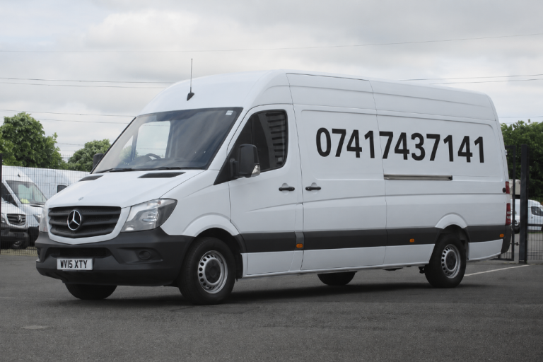 Short notice Cheap and Reliable 24/7 Man And Van Removal Delivery And Rubbish Clearance Service