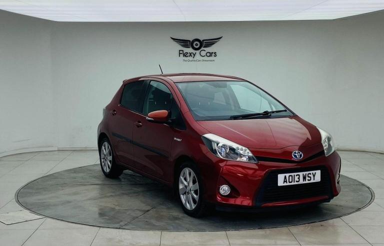 TOYOTA YARIS 1.5 VVT-h T Spirit CVT Euro 5 5dr 2013