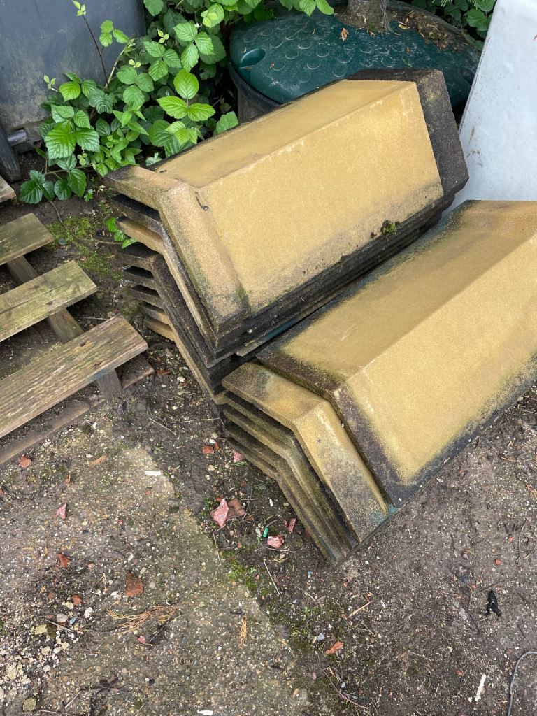 Coping stones