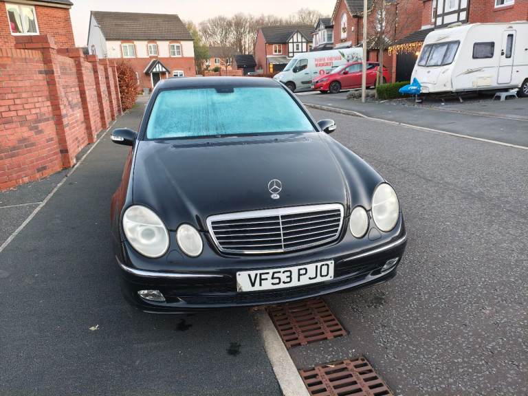2003 53 Mercedes E Class E240 Avantgarde 2.6 4dr Tip Auto Saloon - low miles only 36k! REDUCED!