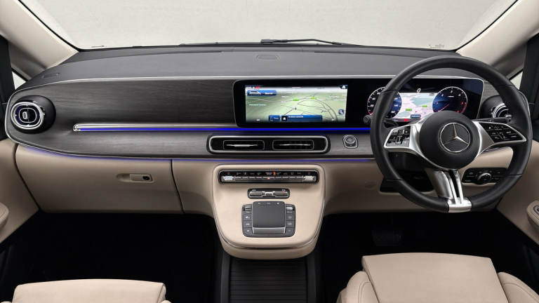2025 Mercedes-Benz V-Class 2.0 V220d Premium MPV 5dr Diesel G-Tronic+ Euro 6 (s/s) (8 Seat, Extra...