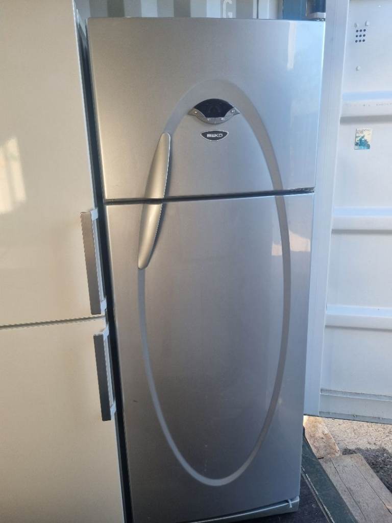 Free Delivery Beko Fridge freezer £120