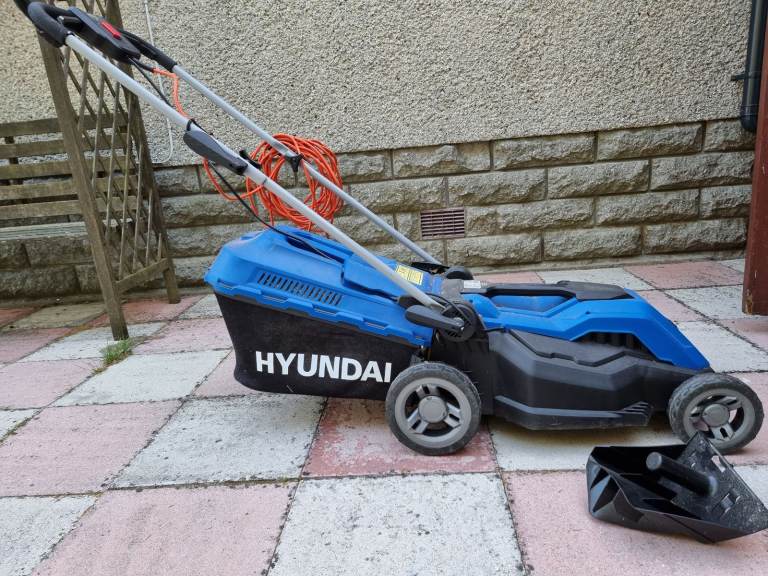 Hyundai Lawnmower for spare parts