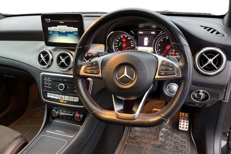 2020 Mercedes-Benz GLA GLA 180 AMG Line Edition 5dr Auto Estate PETROL Automatic
