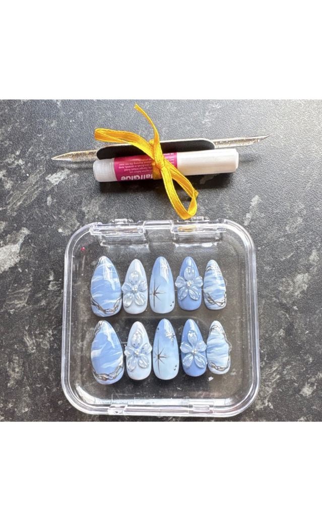 Press-On False Nails – Light Blue Marble Floral Design, New