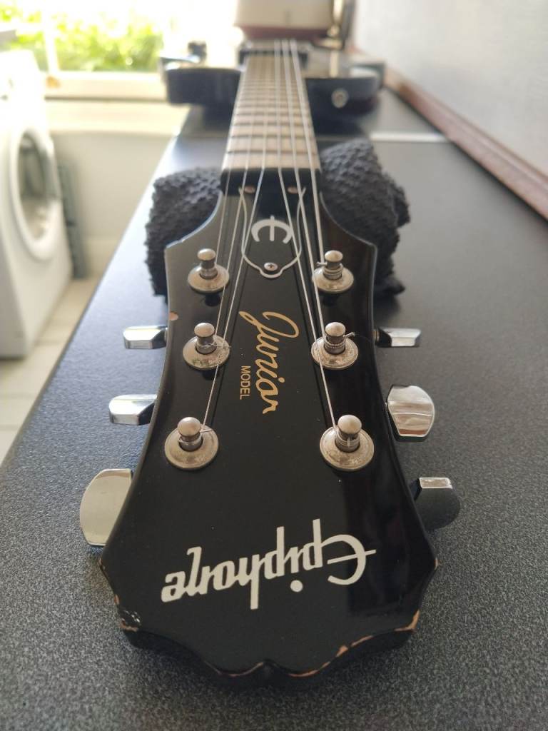 OFFERS - Epiphone Les Paul Junior electric guitar - Humbucker - China 2006