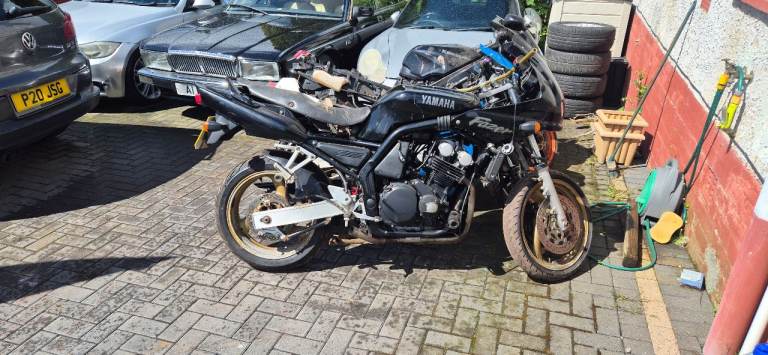 Yamaha Fazer, FZS600, 2000, 599 (cc)
