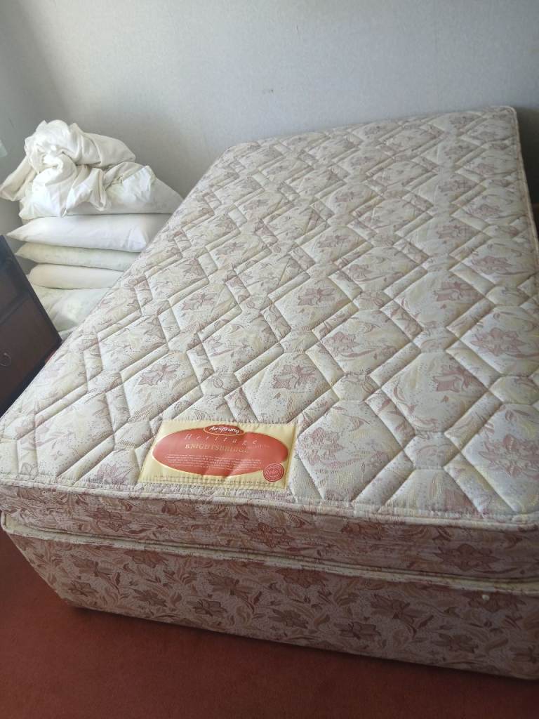 Single Mattress and Divan Base - Good Condition