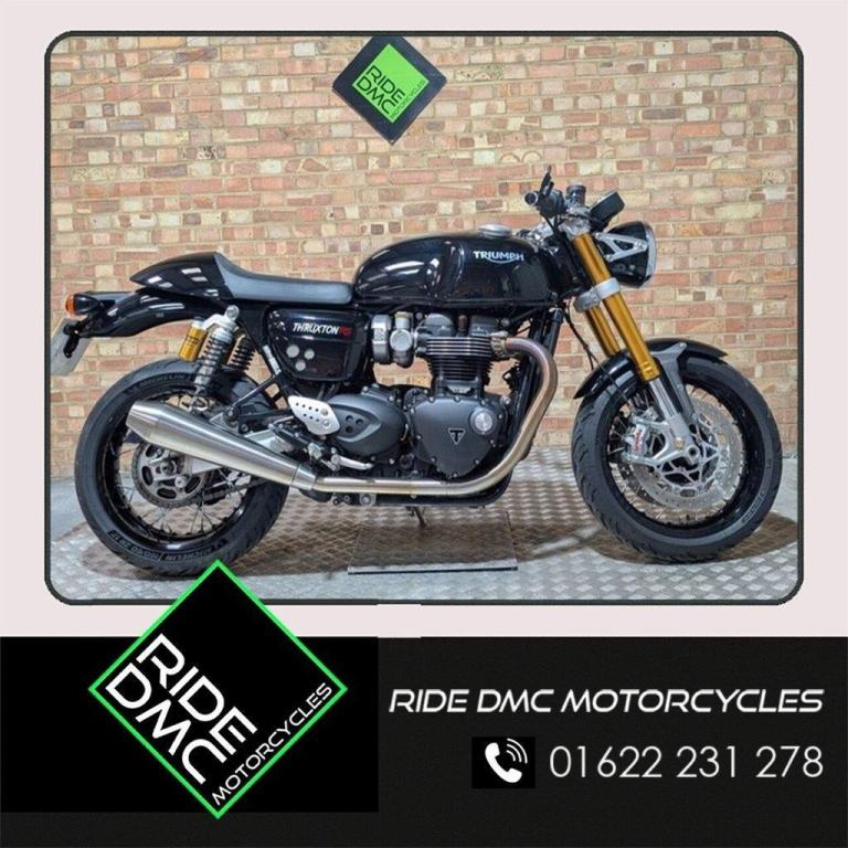 TRIUMPH THRUXTON 1200 RS LOW MILEAGE 2022 - EXTRAS - FANTASTIC LOOKING BIKE.