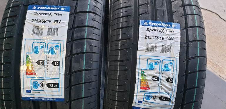 215 45 16   2 x NEW!! tyres Triangle Spotrex TSH11 All Seasons