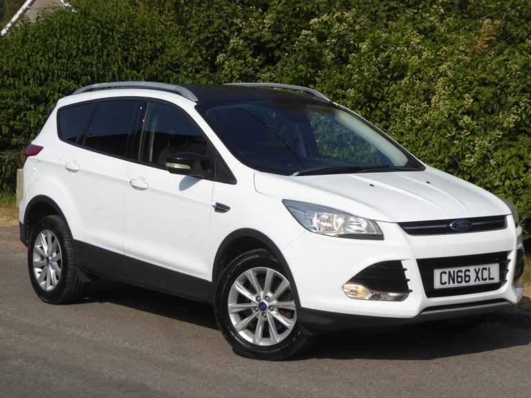 2016 Ford Kuga 2.0 TDCi 150 Titanium 5dr 2WD EURO 6 ULEZ HATCHBACK Diesel Manual