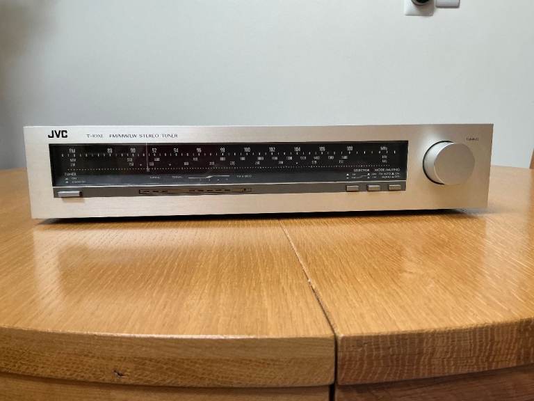 Vintage JVC T-10XL FM/LW/MW Stereo Radio Tuner - In Working Order