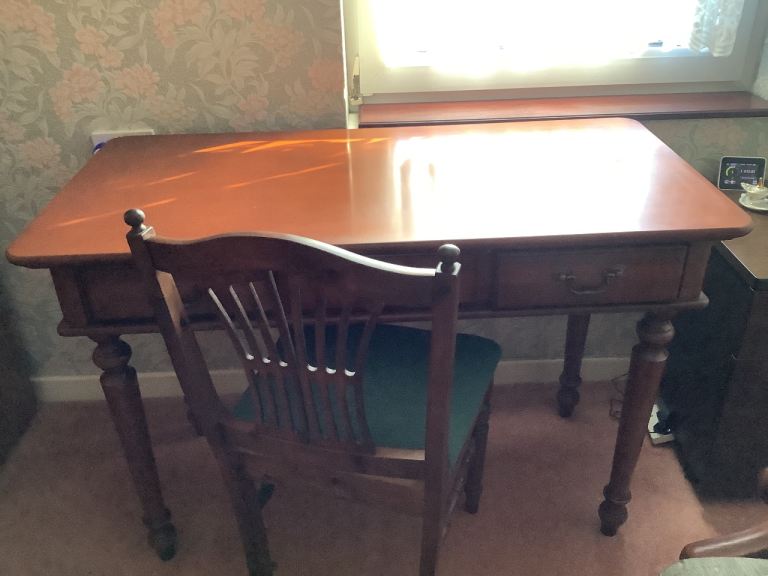 Wooden 3 Drawer Desk