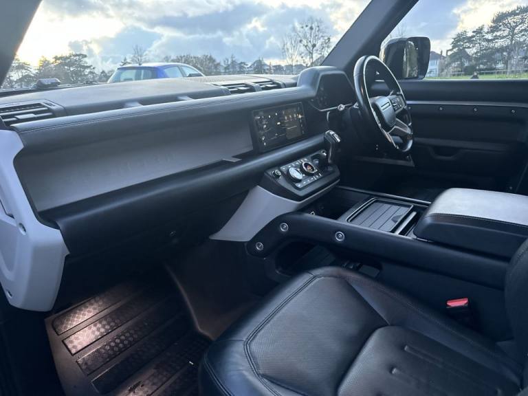 2021 Land Rover Defender 3.0 D250 MHEV HSE SUV 5dr Diesel Auto 4WD Euro 6 (s/s) (250 ps) ESTATE D...