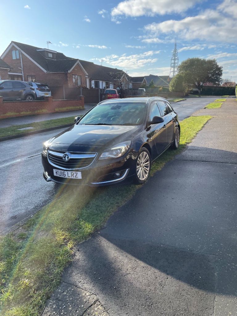 Vauxhall, INSIGNIA, Estate, 2016, Manual, 1956 (cc), 5 doors