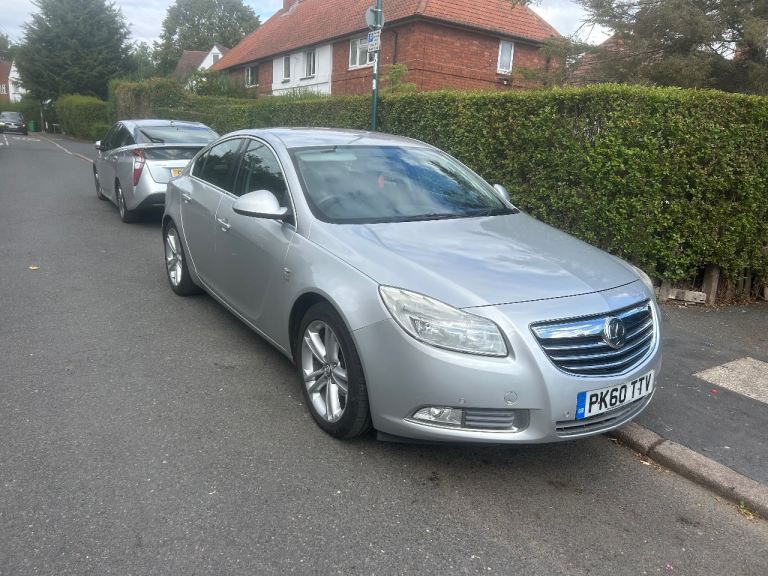 Insignia 2.0 cdti Sri £500 if gone to day 