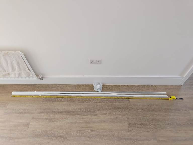 Curtain tracks 