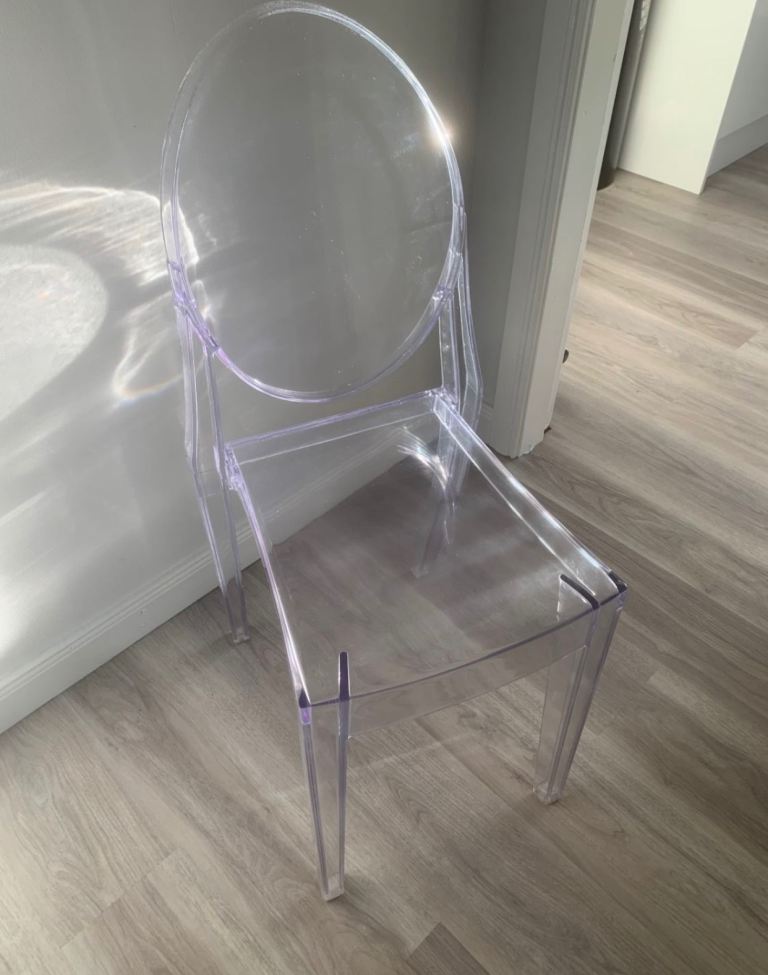 Victoria Ghost Chair – Modern Design, Good Condition