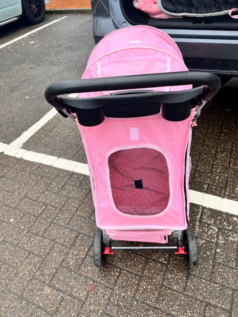 Dog pram