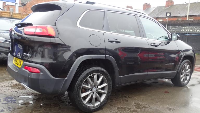 JEEP CHEROKEE 2.0 Cherokee 2.0 170hp Limited 4wd 9spd Auto Black Auto Diesel 201