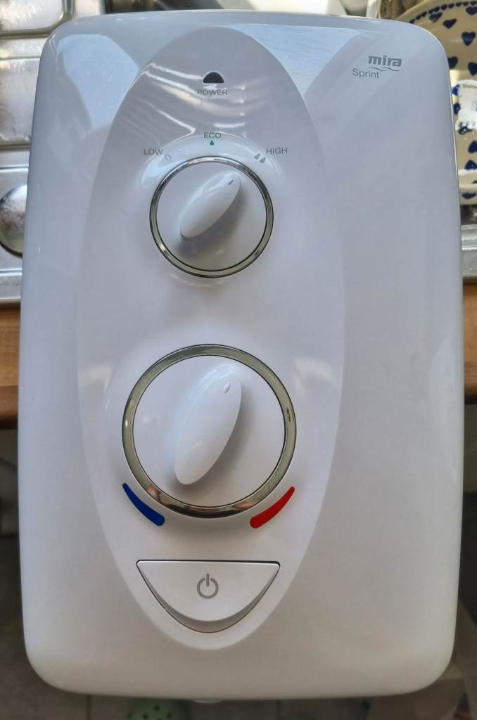 Mira Sprint Electric Shower – White, Good Condition