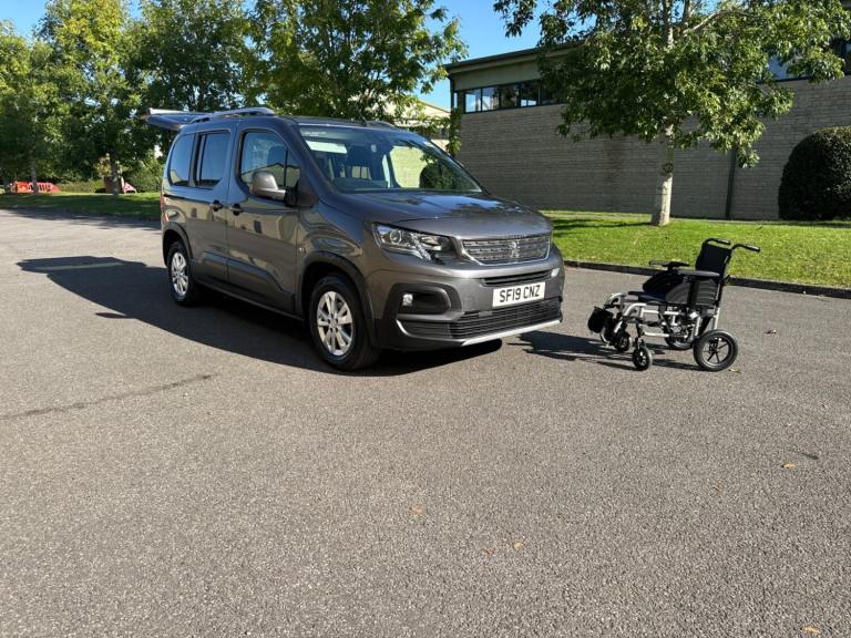 1.5 BlueHDi 100 Allure 5dr, Wheelchair Accessible Vehicle, Wav 