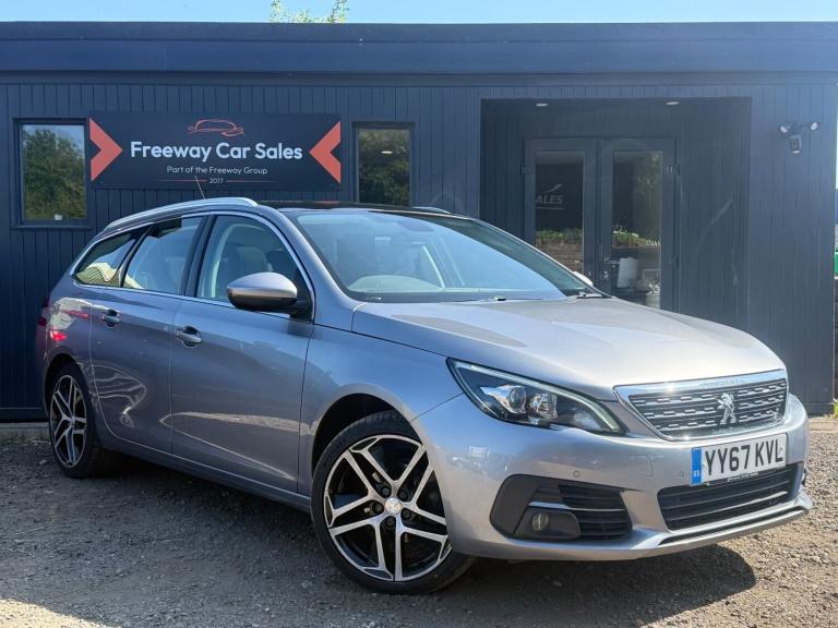 PEUGEOT 308 SW 1.2 PureTech Allure Estate Petrol EAT Euro 6, Auto, Pan, Nav, FSH