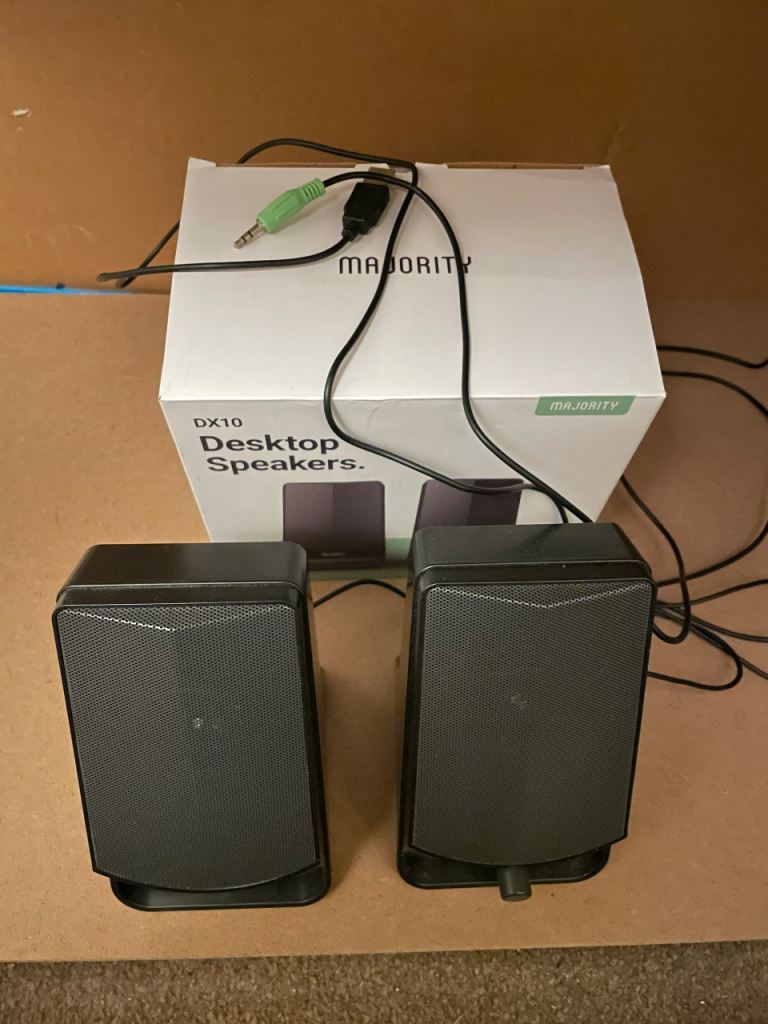 MAJORITY Computer Speakers | Windows and Mac Ready | AUX Connectivity, Headphone Jack