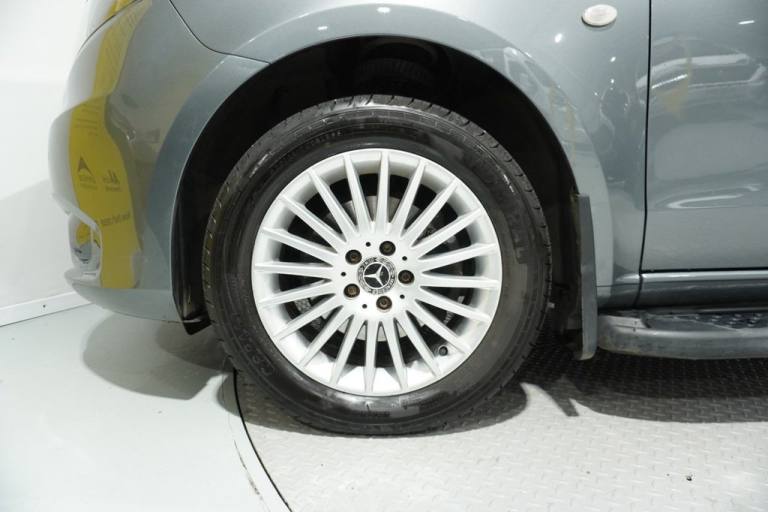 2021 Mercedes-Benz Vito 2.0 114 CDI Premium Panel Van 5dr Diesel G-Tronic RWD L2 Euro 6 (s/s) (LW...