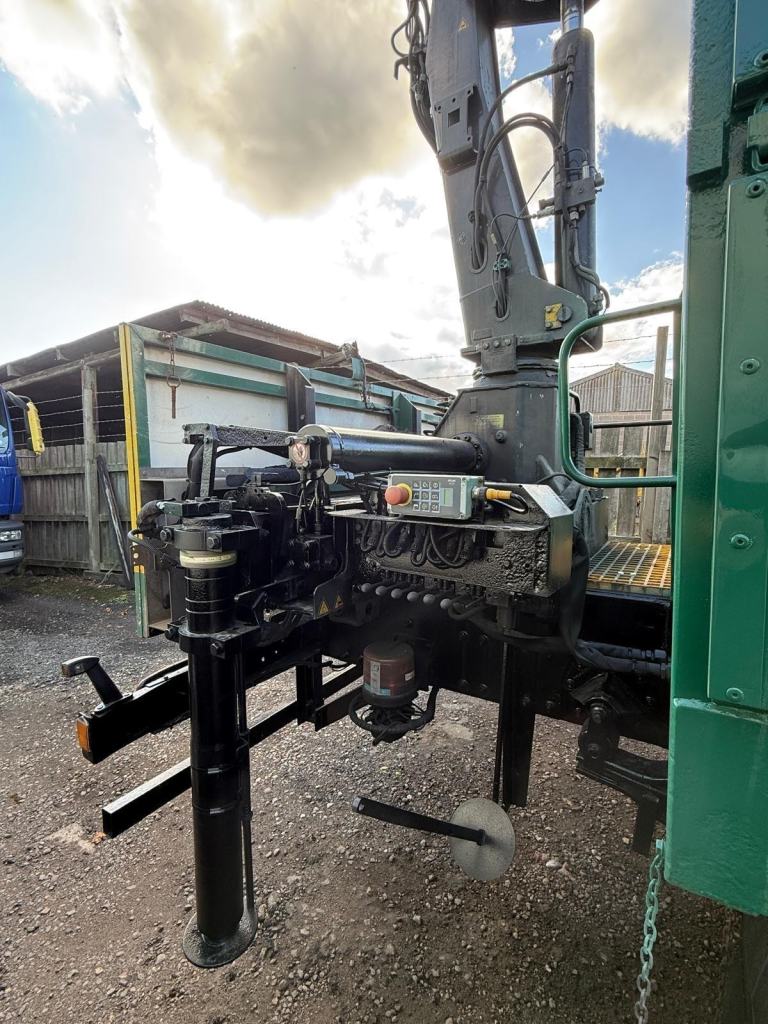  2013 DAF LF 55.220 18TON DROPSIDE WITH ATLAS 104.3E CRANE 