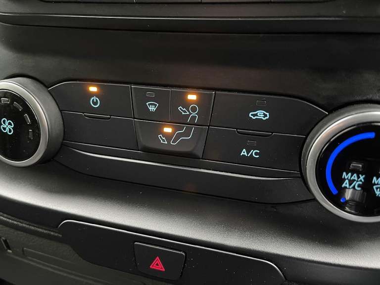 2022 Ford Transit 2.0 EcoBlue 130ps H3 Leader Van PANEL VAN DIESEL Manual