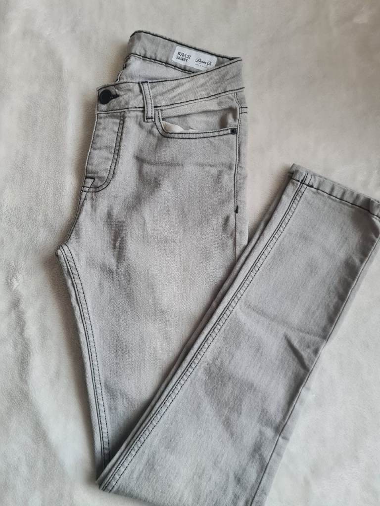 image for Men's Skinny Fit Jeans - Size 28waist/32Length **BNWOT**
