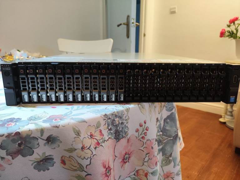 Dell PowerEdge R730xd 24 HDD Server