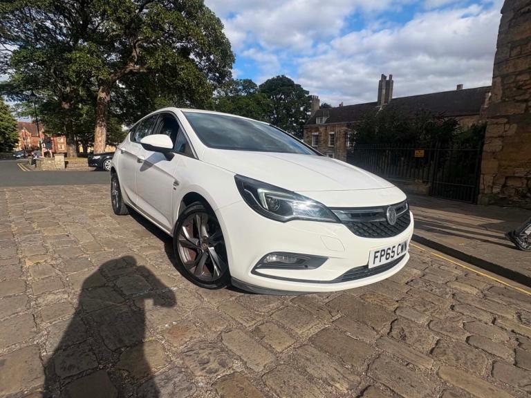 2016 Vauxhall Astra 1.6 CDTi 16V SRi Nav 5dr HATCHBACK Diesel Manual